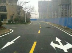 西安小區(qū)停車(chē)位劃線施工工程常見(jiàn)問(wèn)題及解決方案？
