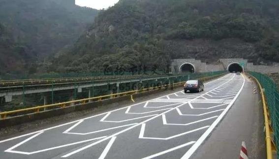 道路劃線，車位劃線，停車位劃線