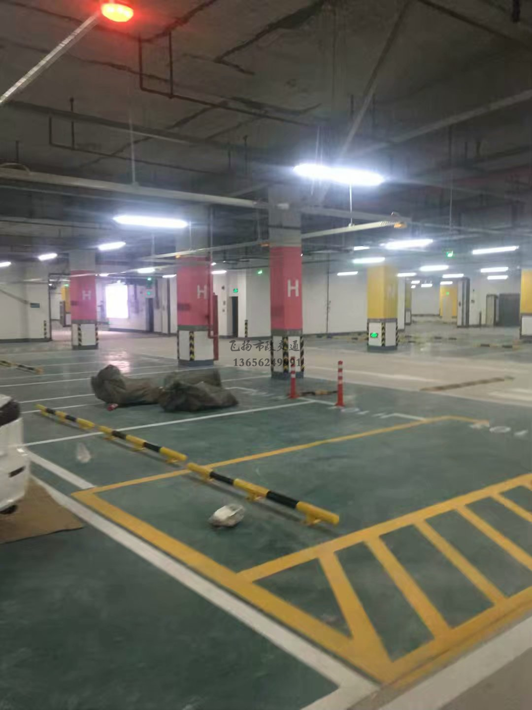蘇州馬路劃線多少錢一米，廠區(qū)道路劃線價格？