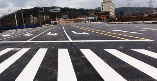 蘇州道路劃線分析，一條路最多有幾條實(shí)線