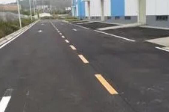 合肥廠區(qū)道路劃線要求，從安全性、美觀性、環(huán)保性三個(gè)方面考慮？