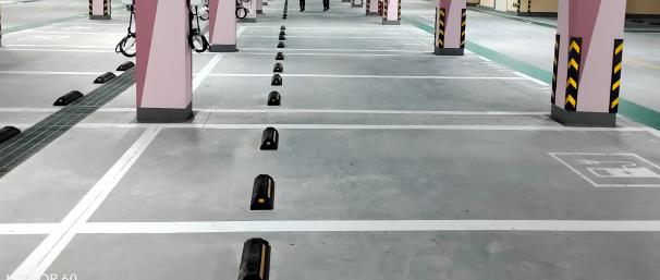 合肥車位劃線解析，地下車庫(kù)減速帶設(shè)置原則？