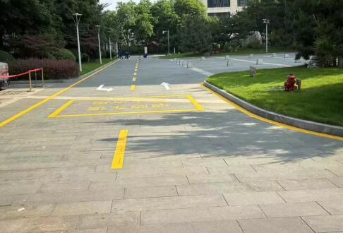  蘇州廠區(qū)地面消防通道劃線的重要性？