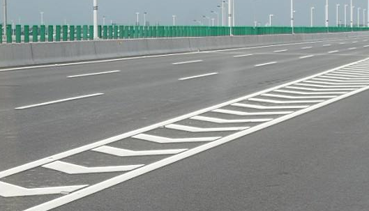 蘇州道路劃線標線施工隊？  找飛揚市政